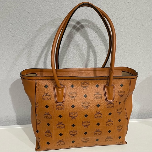 MCM Visetos Studded Shoulder Bag - Picture 3 of 15